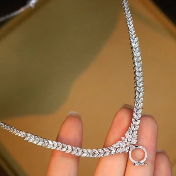 Aazuo Premium jewelry 18K Pure White Gold Real Diamond 7.0ct Luxury Phoenix Necklace Gifted For Women High Class Banquet Party - Image 2