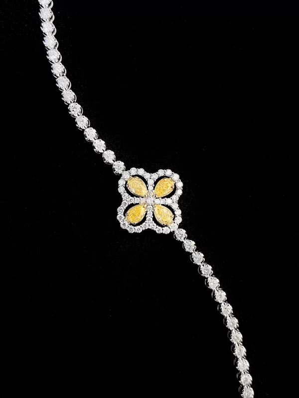 LUOWEND 18K White Gold Bracelet Real Natural Yellow Diamond Bracelet for Women Party Jewelry Luck Clover Design High Jewelry - Image 2