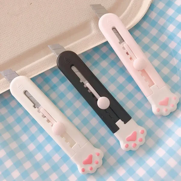 Mini Pocket Cute Cat Paw Art Utility Knife For Cutting Paper Express Box Knife Paper Cutter Craft Wrapping Blade Stationery