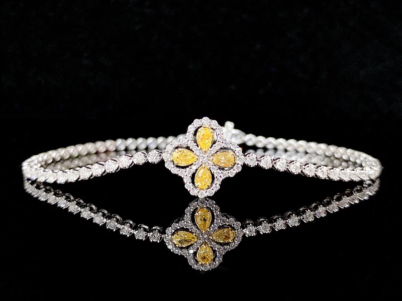 S182051c246d94e07a14dcc22d3c84044K LUOWEND 18K White Gold Bracelet Real Natural Yellow Diamond Bracelet for Women Party Jewelry Luck Clover Design High Jewelry