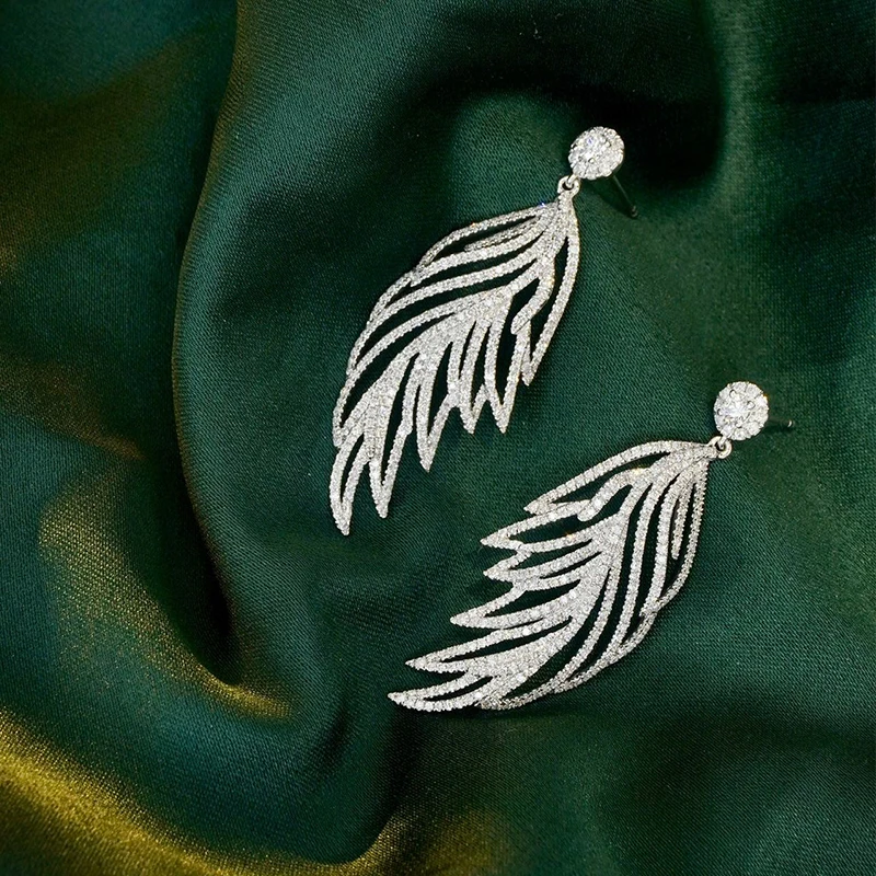 S347b3d2040f24eb1adc3cbebb0f972aaS Aazuo Luxury Jewelry 18K White Gold Natrual Diamonds 1.85ct High Quality Feather Stud Earrings Gifted For Women Senior Banquet