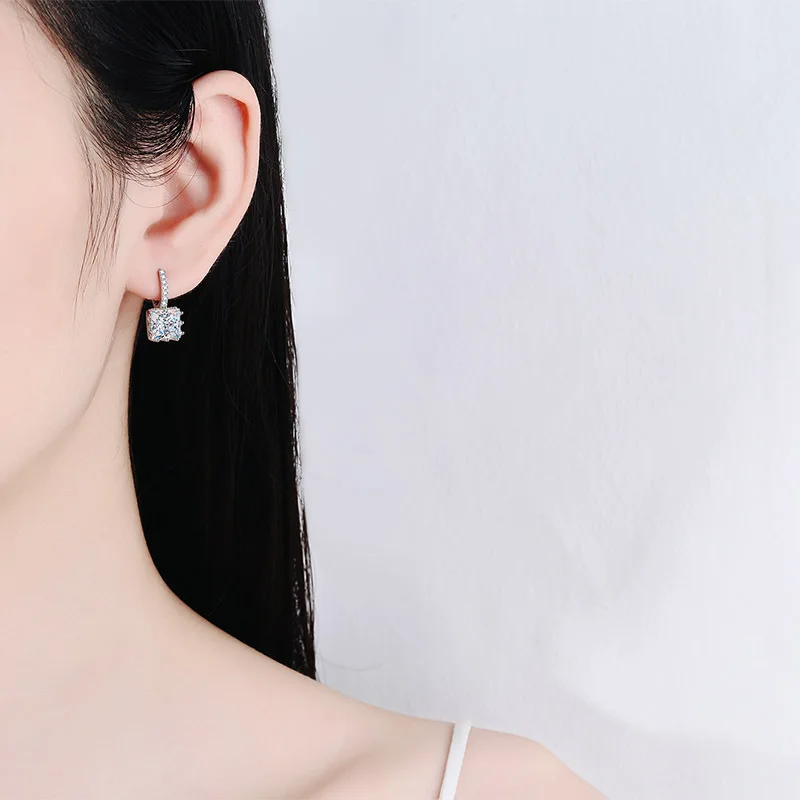 S3cdd97cc15c84aa5b6cfe1d45a45a9bbe Temperament Platinum PT950 women's princess square 1/2/4ct Moissanite Diamond brilliant drop earrings fine jewelry ladys gift