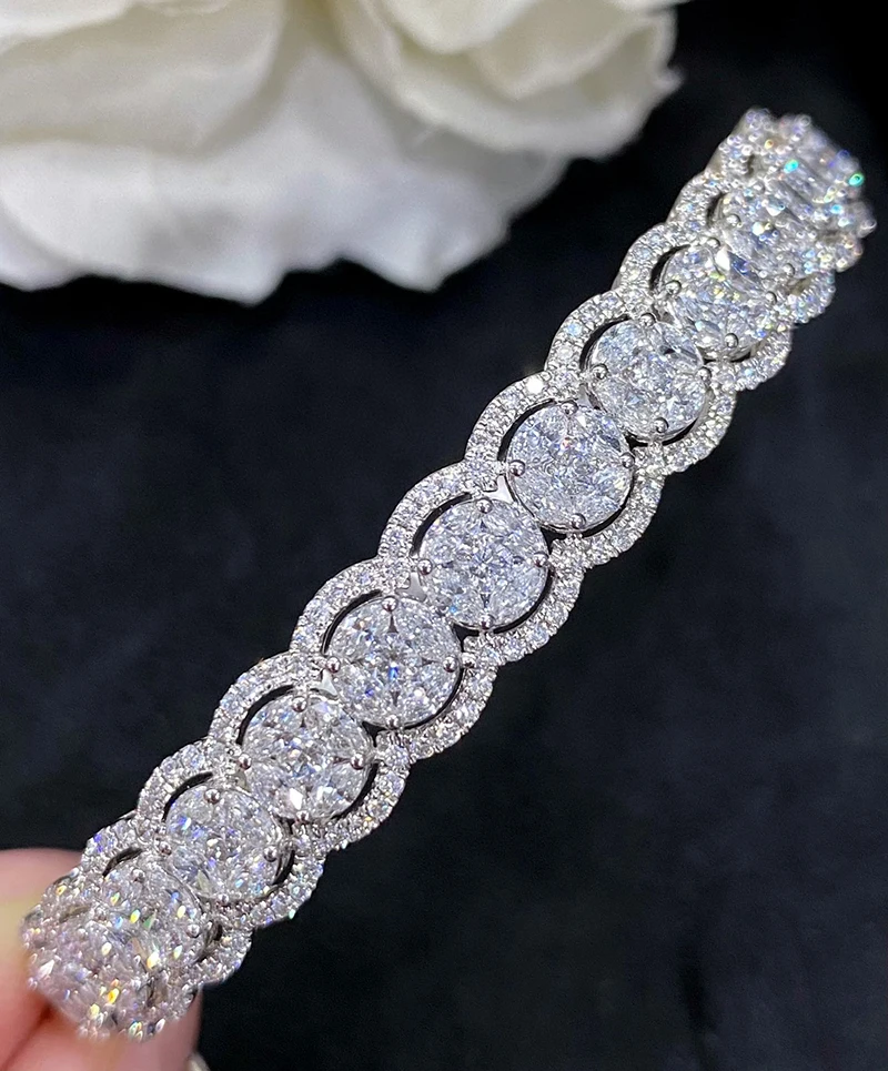 S6ddf1e4963e549319260ab26d92db2902 LUOWEND 100% 18K White Gold Bangle Luck Copper Coin Design 3.85carat Real Natural Diamond Bangle for Women High Party Jewelry