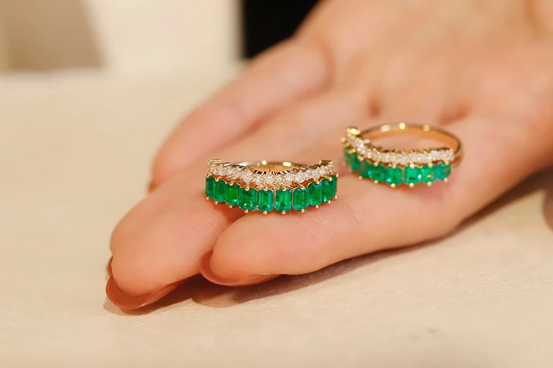 S72fef5cc2c454c2e80d22b2166ae4764J KUGG 18K Yellow Gold Rings Luxury Elegant Design Real Natural Emerald Shiny Diamond Gemstone Ring for Women High Party Jewelry
