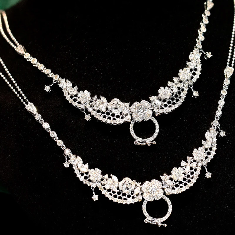 Sd88c97993f8b480ea575eb0c64a3f21dB Aazuo Real Jewelry 18K White Gold Real Diamonds 1.7ct Luxury Flower Necklace For Woman Senior Party Charm Jewelry Gift Real Gold